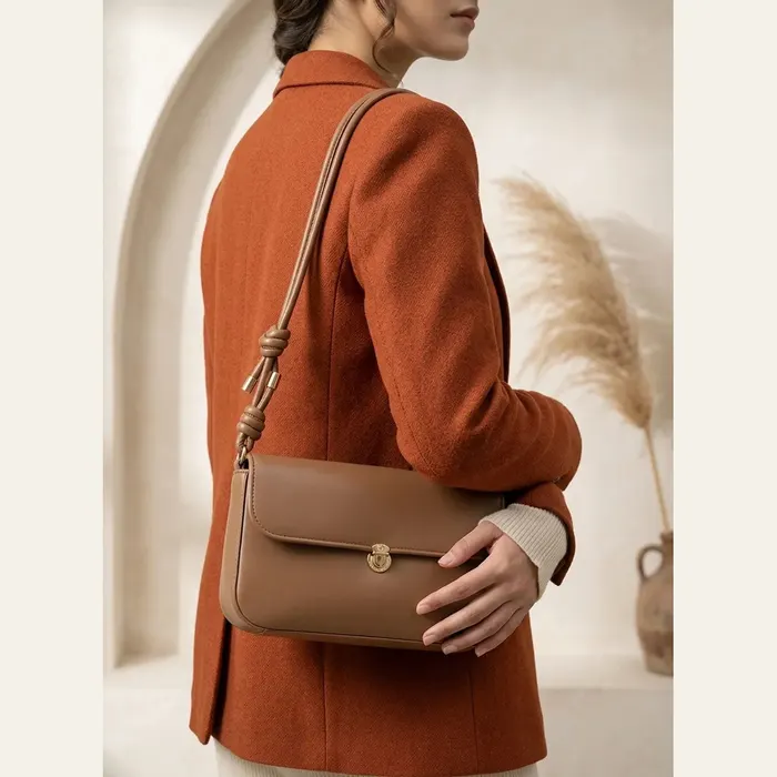 Leo Brown Shoulder Bag, alternate view