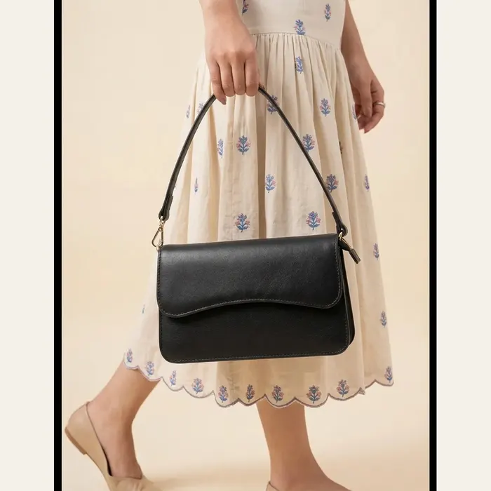 Mulan Black Handbag, alternate view