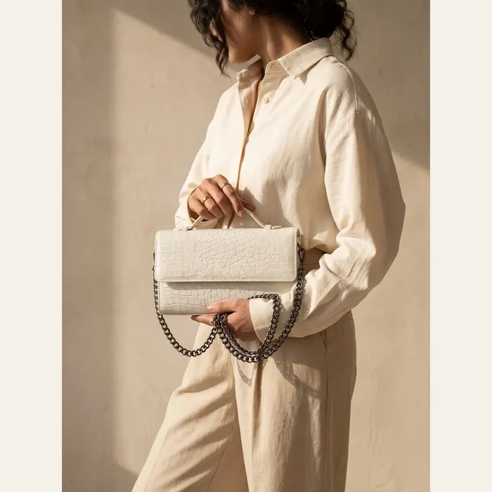Niro White Handbag, alternate view