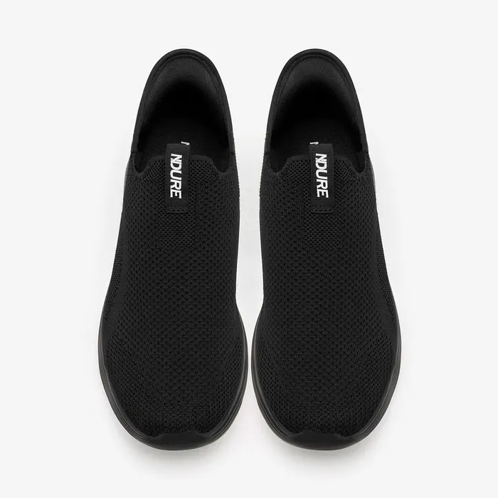 Men's Easy Fit Sneakers in Black, alternate view